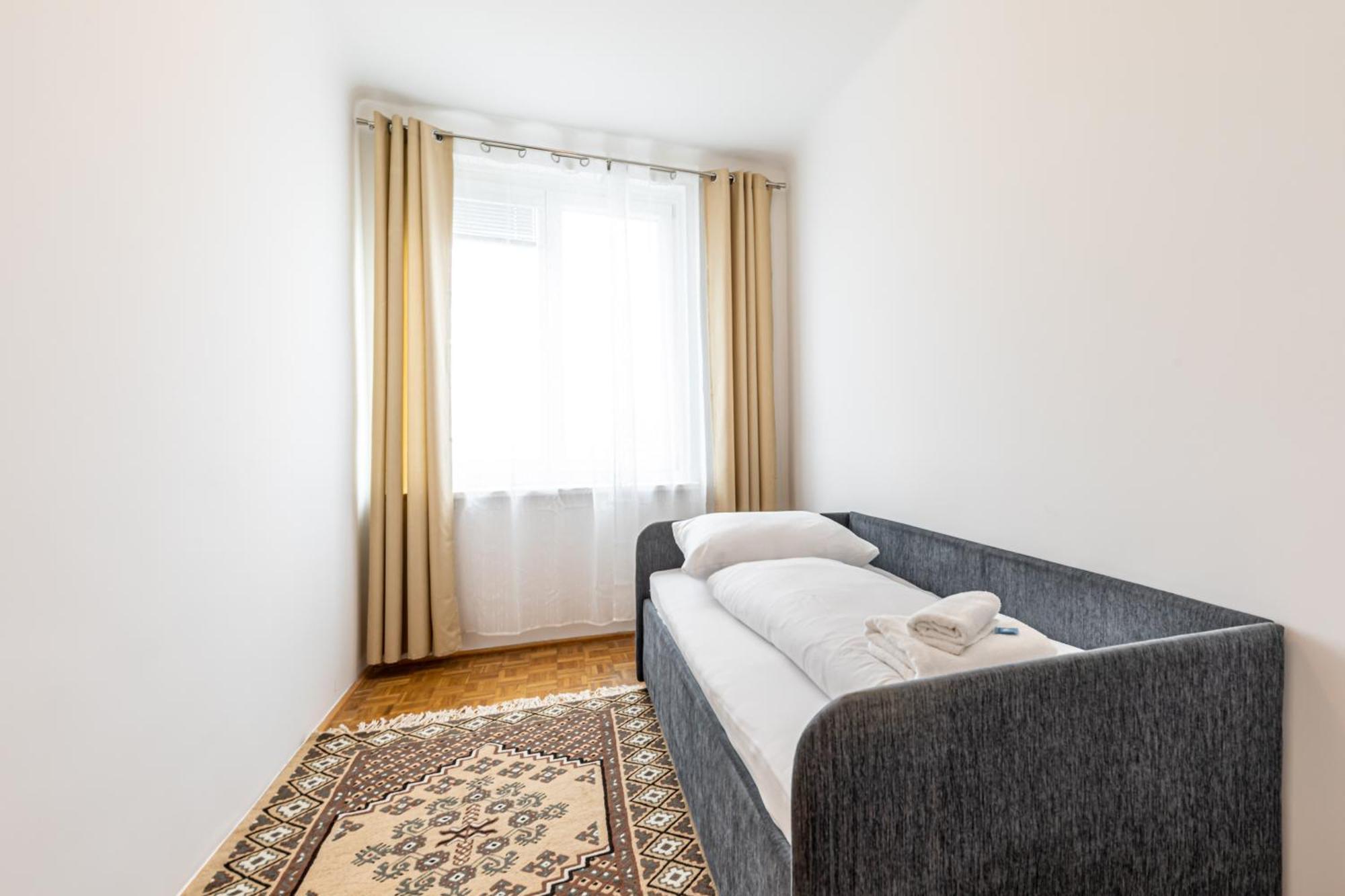 Vintage, View & Balcony By Jr City Apartments Виена Екстериор снимка